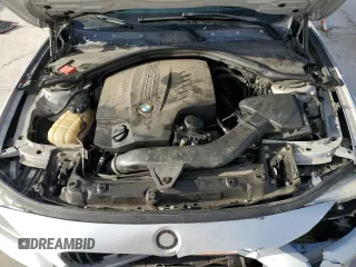 2013 BMW 3 Series 335i z VIN WBA3A9G58DNP35704, wystawiony jako Copart lot #88901535 z przebiegiem 126 492 mil mil oraz Szkoda całkowita • Salvage title. Historia ofert i sprzedaży dostępna na DreamBid. Obrazek 11.