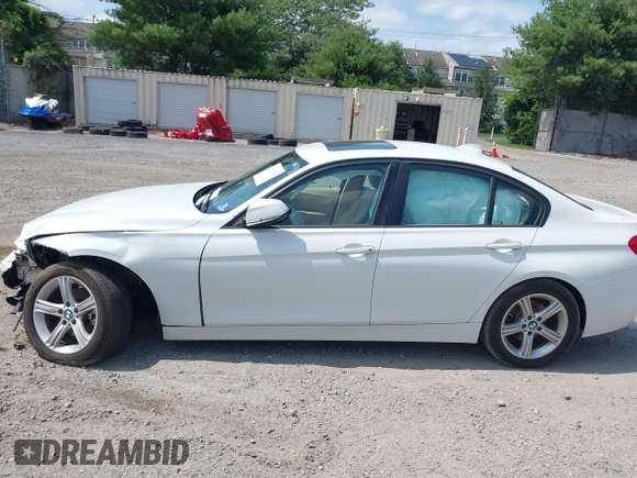 2015 BMW 3 Series 328i xDrive with VIN WBA3B5G56FNS15848, listed as a IAAI auction lot 42537645 with 121,742 mi miles and . Bid and sale history available at DreamBid. Image 14.