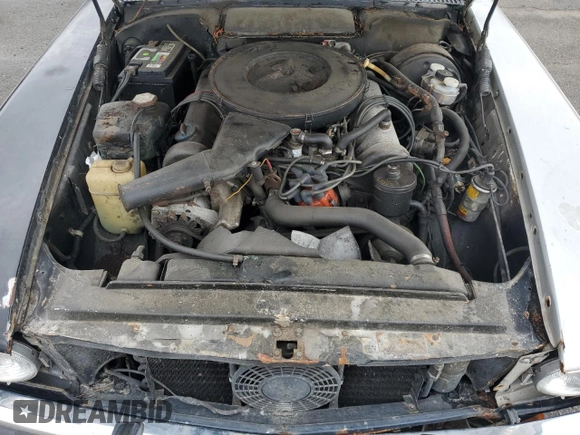 1972 Mercedes-Benz E with VIN 10704412000808, listed as a Copart auction lot 55909485 with 82,523 mi miles and Non Repairable. Bid and sale history available at DreamBid. Image 11.