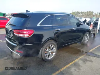 2016 Kia Sorento SX with VIN 5XYPK4A57GG086356, listed as a IAAI auction lot 41803272 with 118,287 mi miles. Bid and sale history available at carsss.com. Image 4.