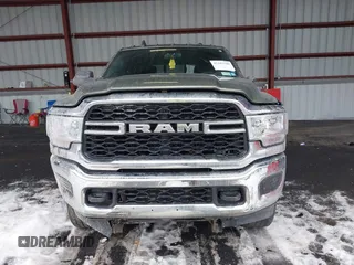 2022 Ram 2500 Tradesman with VIN 3C6UR5CL9NG111988, listed as a IAAI auction lot 41442188 with 66,397 mi miles. Bid and sale history available at carsss.com. Image 12.