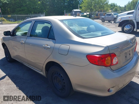 2010 Toyota Corolla z VIN 2T1BU4EE8AC308565, wystawiony jako IAAI lot #42341150 z przebiegiem 280 179 mil mil oraz . Historia ofert i sprzedaży dostępna na DreamBid. Obrazek 3.
