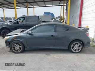 2008 Scion tC Spec z VIN JTKDE167X80265638, wystawiony jako IAAI lot #42355042 z przebiegiem 294 435 mil mil oraz . Historia ofert i sprzedaży dostępna na DreamBid. Obrazek 15.