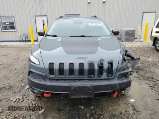 2014 Jeep Cherokee Trailhawk with VIN 1C4PJMBB9EW251749, listed as a Copart auction lot 49712915 with 94,289 mi miles and Clean Title. Bid and sale history available at carsss.com. Image 5.