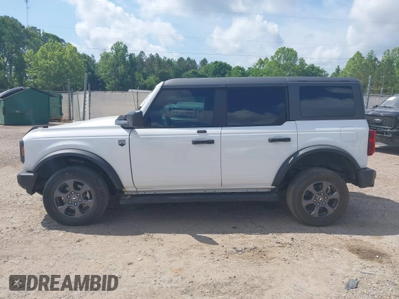 2021 Ford Bronco with VIN 1FMDE5BH6MLA80102, listed as a IAAI auction lot 42126680 with 67,913 mi miles and . Bid and sale history available at DreamBid. Image 14.