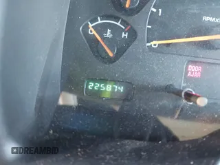 2001 Dodge Dakota Sport z VIN 1B7GG22N21S276507, wystawiony jako IAAI lot #42072844 z przebiegiem 225 874 mil mil oraz . Historia ofert i sprzedaży dostępna na DreamBid. Obrazek 7.
