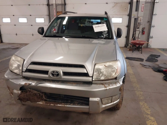 2004 Toyota 4Runner SR5 with VIN JTEZU14R348018845, listed as a IAAI auction lot 41601127 with 283,387 mi miles. Bid and sale history available at carsss.com. Image 12.