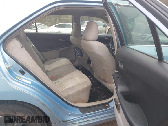 2012 Toyota Camry L with VIN 4T1BF1FK7CU598263, listed as a IAAI auction lot 41475685 with 192,406 mi miles. Bid and sale history available at carsss.com. Image 8.