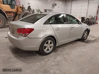 2014 Chevrolet Cruze 1LT with VIN 1G1PC5SB1E7119104, listed as a IAAI auction lot 41887771 with 173,734 mi miles. Bid and sale history available at carsss.com. Image 4.