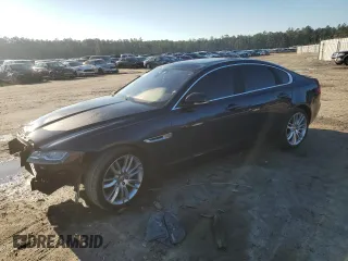 2016 Jaguar XF 35t Prestige with VIN SAJBE4BVXGCY13334, listed as a Copart auction lot 45523235 with 106,632 mi miles and Salvage Title. Bid and sale history available at carsss.com. Image 1.