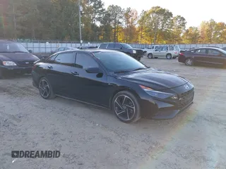 2023 Hyundai Elantra N Line z VIN KMHLR4AF3PU581327, wystawiony jako IAAI lot #40680258 z przebiegiem 25 997 mil mil oraz . Historia ofert i sprzedaży dostępna na DreamBid. Obrazek 1.