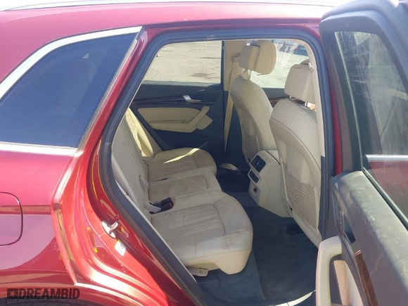 2018 Audi Q5 Premium Plus with VIN WA1BNAFYXJ2125875, listed as a IAAI auction lot 41758264 with 83,550 mi miles. Bid and sale history available at carsss.com. Image 8.