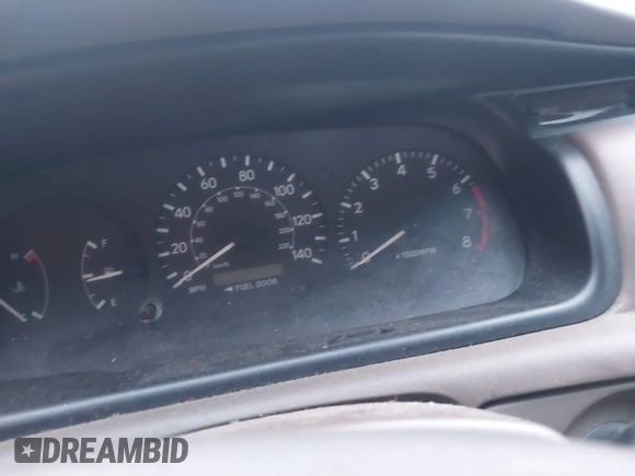 2001 Toyota Camry CE z VIN 4T1BG22K01U847704, wystawiony jako IAAI lot #41583762 z przebiegiem Nie podano mil oraz . Historia ofert i sprzedaży dostępna na DreamBid. Obrazek 7.