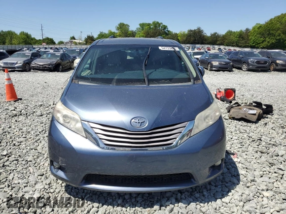 2015 Toyota Sienna XLE with VIN 5TDYK3DCXFS676402, listed as a Copart auction lot 54733845 with 173,044 mi miles and Salvage Title. Bid and sale history available at DreamBid. Image 5.