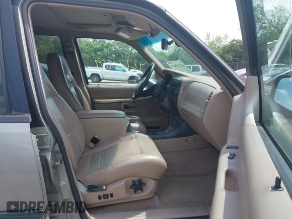 1999 Mercury Mountaineer z VIN 4M2ZU54E5XUJ25507, wystawiony jako IAAI lot #42270839 z przebiegiem 187 679 mil mil oraz . Historia ofert i sprzedaży dostępna na DreamBid. Obrazek 5.