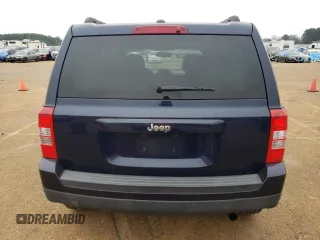 2017 Jeep Patriot Sport z VIN 1C4NJPBB9HD132138, wystawiony jako Copart lot #44538625 z przebiegiem 152 714 mil mil oraz Szkoda całkowita • Salvage title. Historia ofert i sprzedaży dostępna na DreamBid. Obrazek 6.