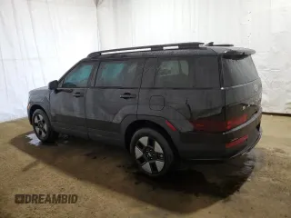 2024 Hyundai Santa Fe Hybrid SEL with VIN 5NMP2DG16RH007692, listed as a Copart auction lot 70717694 with 2,611 mi miles and Salvage Title. Bid and sale history available at carsss.com. Image 2.
