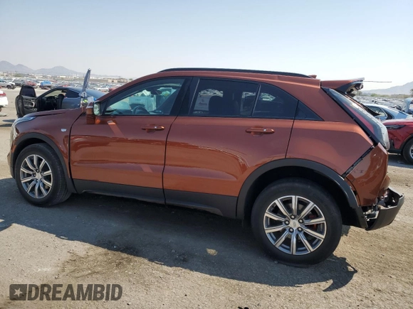 2021 Cadillac XT4 FWD Sport with VIN 1GYFZER49MF057541, listed as a Copart auction lot 70654544 with 35,441 mi miles and Non Repairable. Bid and sale history available at DreamBid. Image 2.