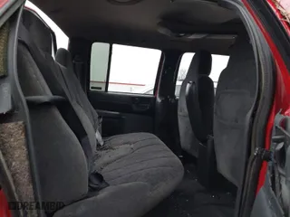 2001 GMC Sonoma SLS with VIN 1GTDT13W81K257489, listed as a IAAI auction lot 41678985 with 146,026 mi miles. Bid and sale history available at carsss.com. Image 8.