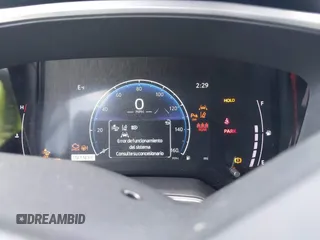 2024 Toyota Corolla Cross XLE с VIN 7MUDAAAG4RV112364, выставлен на аукционе IAAI как лот 42272971 с пробегом 2 764 миль миль и . История ставок и продаж доступна на DreamBid. Изображение 7.