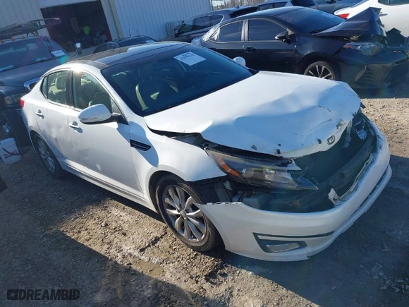 2014 Kia Optima EX with VIN 5XXGN4A79EG260468, listed as a IAAI auction lot 41696210 with 210,860 mi miles. Bid and sale history available at carsss.com. Image 1.