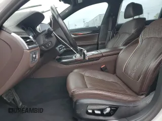 2019 BMW 7 Series 750i xDrive z VIN WBA7F2C50KB240685, wystawiony jako Copart lot #57535395 z przebiegiem 66 300 mil mil oraz Czysty tytuł • Clean title. Historia ofert i sprzedaży dostępna na DreamBid. Obrazek 7.