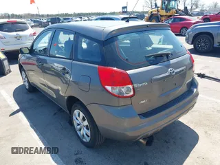 2004 Toyota Matrix Std with VIN 2T1LR32E94C300810, listed as a IAAI auction lot 42072785 with 177,026 mi miles. Bid and sale history available at carsss.com. Image 3.