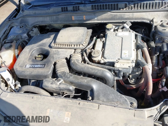 2013 Ford Fusion SE Hybrid with VIN 3FA6P0LU6DR326269, listed as a IAAI auction lot 41999417 with 277,891 mi miles. Bid and sale history available at carsss.com. Image 10.