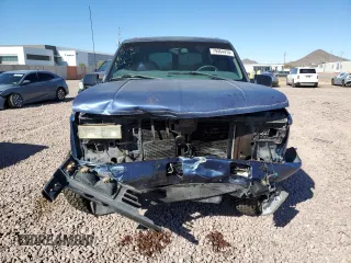 2000 Chevrolet Tahoe Z71 with VIN 1GNEK13R7YR152646, listed as a Copart auction lot 79464414 with 199,966 mi miles and Salvage title. Bid and sale history available at DreamBid. Image 5.