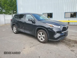 2022 Toyota Highlander LE with VIN 5TDBZRBH5NS193739, listed as a Copart auction lot 59274444 with 13,804 mi miles and Salvage title. Bid and sale history available at DreamBid. Image 4.