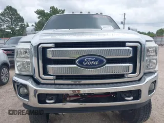 2013 Ford F-250 XL z VIN 1FT7W2BT4DEB27388, wystawiony jako IAAI lot #42244172 z przebiegiem 264 075 mil mil oraz . Historia ofert i sprzedaży dostępna na DreamBid. Obrazek 12.