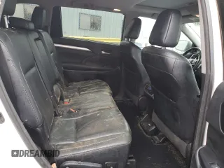 2017 Toyota Highlander XLE z VIN 5TDJZRFH8HS392519, wystawiony jako Copart lot #44079265 z przebiegiem 84 065 mil mil oraz Szkoda całkowita • Salvage title. Historia ofert i sprzedaży dostępna na DreamBid. Obrazek 10.