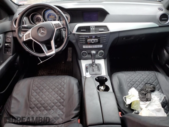 2013 Mercedes-Benz C 300 Sport with VIN WDDGF8AB1DA730680, listed as a Copart auction lot 60619285 with 223,869 mi miles and Salvage title. Bid and sale history available at DreamBid. Image 8.
