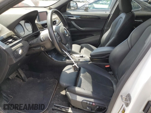 2018 BMW X2 xDrive28i z VIN WBXYJ5C35JEF80889, wystawiony jako Copart lot #57624455 z przebiegiem 80 012 mil mil oraz Szkoda całkowita • Salvage title. Historia ofert i sprzedaży dostępna na DreamBid. Obrazek 7.