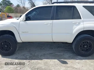 2006 Toyota 4Runner SR5 with VIN JTEZU14R260071750, listed as a IAAI auction lot 41817834 with 298,154 mi miles and . Bid and sale history available at DreamBid. Image 14.