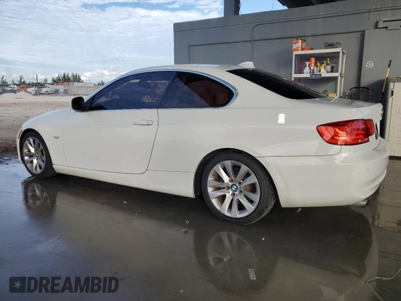 2013 BMW 3 Series 328i with VIN WBAKE3C50DE772264, listed as a Copart auction lot 88314935 with 140,757 mi miles and Salvage Title. Bid and sale history available at DreamBid. Image 2.