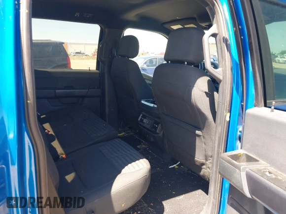 2021 Ford F-150 XL z VIN 1FTEW1CP5MKE98662, wystawiony jako IAAI lot #42077475 z przebiegiem 119 439 mil mil oraz . Historia ofert i sprzedaży dostępna na DreamBid. Obrazek 8.