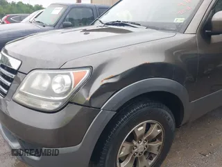 2009 Kia Borrego EX with VIN KNDJH741495030353, listed as a IAAI auction lot 42096015 with Not Provided miles. Bid and sale history available at carsss.com. Image 6.