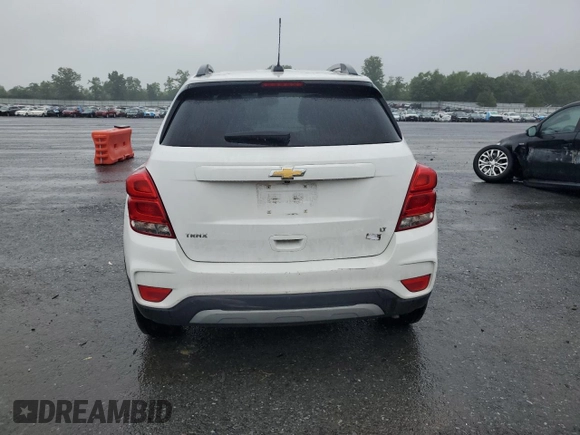 2020 Chevrolet Trax LT with VIN KL7CJLSB0LB043530, listed as a Copart auction lot 61128735 with 71,283 mi miles and Salvage title. Bid and sale history available at DreamBid. Image 6.