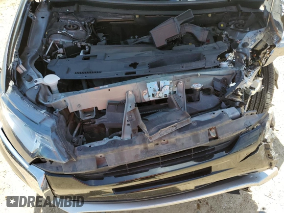 2018 Mitsubishi Outlander SE z VIN JA4AD3A35JZ014681, wystawiony jako Copart lot #56625105 z przebiegiem 61 120 mil mil oraz Szkoda całkowita • Salvage title. Historia ofert i sprzedaży dostępna na DreamBid. Obrazek 12.