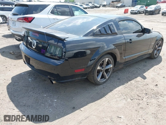 2008 Ford Mustang GT Deluxe with VIN 1ZVHT82H385184552, listed as a IAAI auction lot 42160325 with 212,582 mi miles and . Bid and sale history available at carsss.com. Image 4.