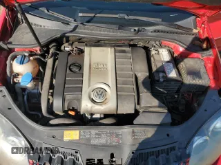 2006 Volkswagen GTI с VIN WVWFV71K46W102573, выставлен на аукционе Copart как лот 68084004 с пробегом 120 308 миль миль и Списание • Salvage title. История ставок и продаж доступна на DreamBid. Изображение 12.