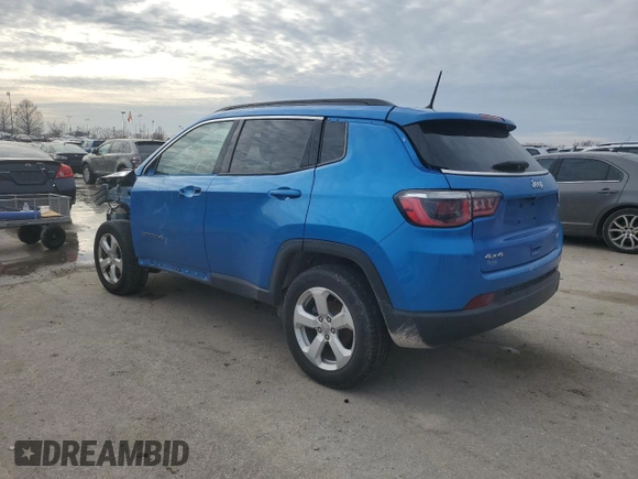 2018 Jeep Compass Altitude z VIN 3C4NJDBB0JT403313, wystawiony jako Copart lot #46607875 z przebiegiem 101 581 mil mil oraz Szkoda całkowita • Salvage title. Historia ofert i sprzedaży dostępna na DreamBid. Obrazek 2.