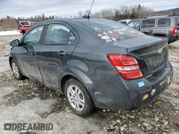 2019 Chevrolet Sonic LS z VIN 1G1JB5SB9K4135606, wystawiony jako Copart lot #38808073 z przebiegiem 77 218 mil mil oraz . Historia ofert i sprzedaży dostępna na DreamBid. Obrazek 2.