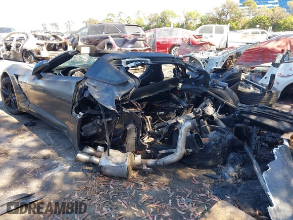 2017 Chevrolet Corvette 1LT with VIN 1G1YB2D70H5113034, listed as a IAAI auction lot 42644181 with Not provided miles and . Bid and sale history available at DreamBid. Image 3.
