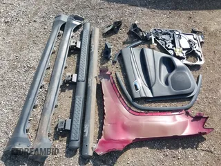 2022 Jeep Grand Cherokee Limited с VIN 1C4RJFBGXNC167019, выставлен на аукционе IAAI как лот 42193278 с пробегом 25 582 миль миль и . История ставок и продаж доступна на DreamBid. Изображение 12.