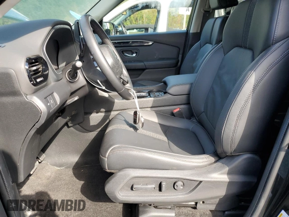 2024 Honda Pilot EX-L 7 Passenger with VIN 5FNYG1H51RB019899, listed as a Copart auction lot 75478704 with 7,397 mi miles and Salvage Title. Bid and sale history available at carsss.com. Image 7.