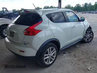 2012 Nissan Juke SL z VIN JN8AF5MVXCT125276, wystawiony jako IAAI lot #42223170 z przebiegiem Nie podano mil oraz . Historia ofert i sprzedaży dostępna na DreamBid. Obrazek 4.