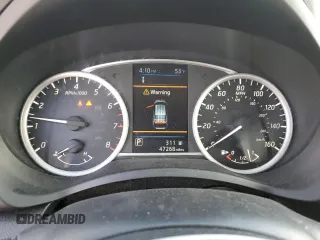 2019 Nissan Sentra SV with VIN 3N1AB7AP5KY438110, listed as a Copart auction lot 50462135 with 47,268 mi miles and Salvage Title. Bid and sale history available at carsss.com. Image 9.