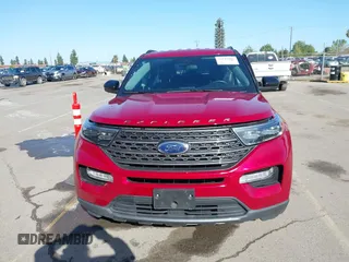 2022 Ford Explorer XLT с VIN 1FMSK7DH0NGB40877, выставлен на аукционе IAAI как лот 41947002 с пробегом 14 727 миль миль и . История ставок и продаж доступна на DreamBid. Изображение 12.